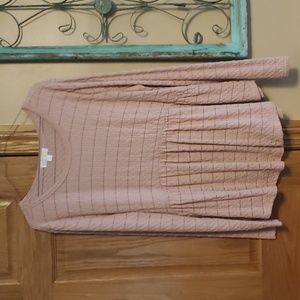 Ladies dusty pink long sleeved light weight top